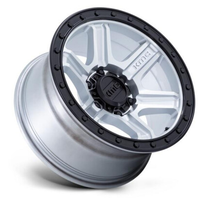 Kmc KM551 Outrun Machined With Gloss Black Lip 9x18 6x139.7 ET18 CB106,1 60° 9x18